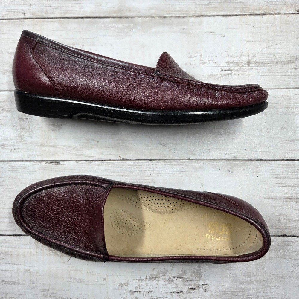 SAS Loafers Womens 9.5W Burgundy Leather Tripad Comfort Slip On Moccasin Flats
